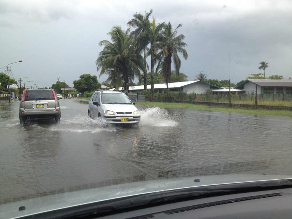 Auto rijden in Suriname - Suriname Vakantie