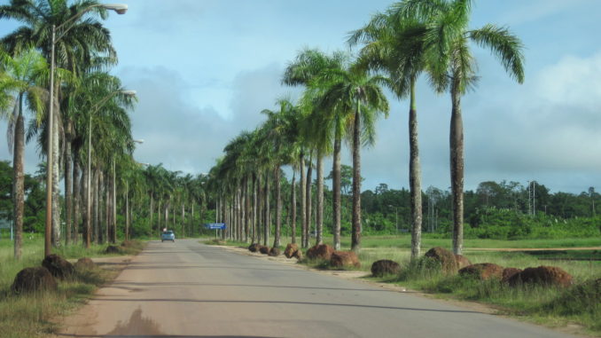 Auto rijden in Suriname